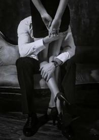 女主养父是将军